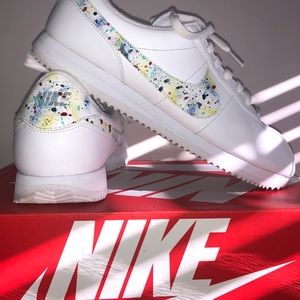 Nike Cortez 9.5
